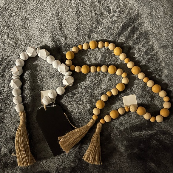 Decor beads - Picture 1 of 2